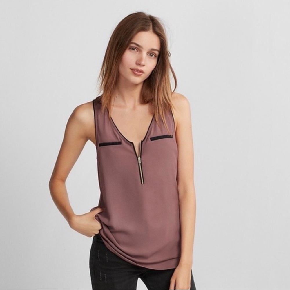 💛 Express Mauve Zip Front Sleeveless Blouse Size M